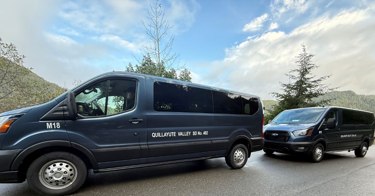 10 passenger van